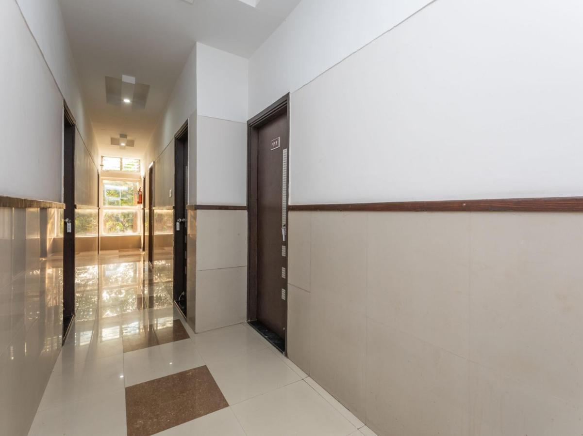 Oyo 72937 Hotel Tyagraj Agra  Eksteriør billede