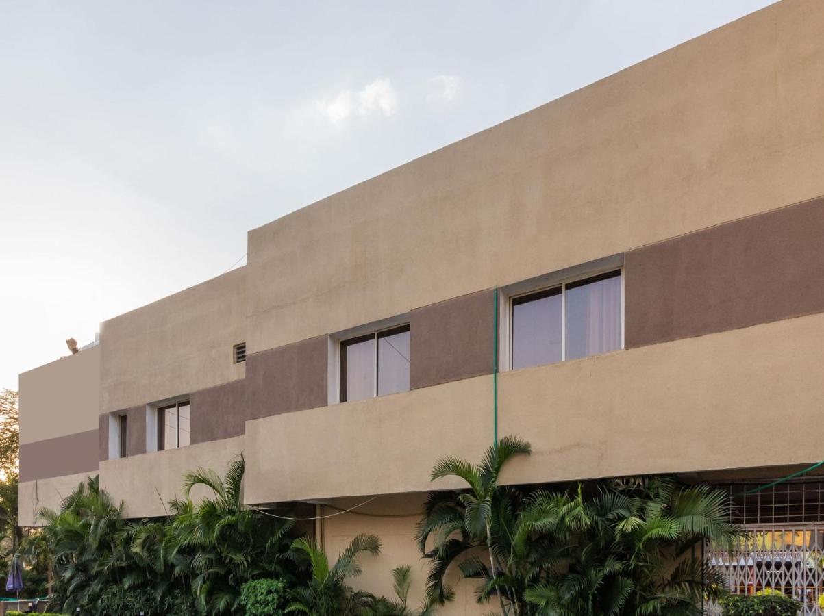 Oyo 72937 Hotel Tyagraj Agra  Eksteriør billede